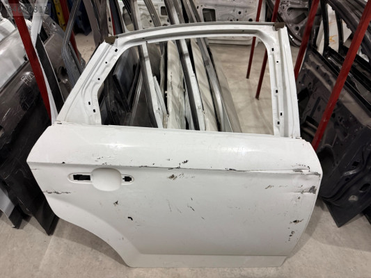 FORD MONDEO ÇIKMA ORİJİNAL SAĞ ARKA KAPI BD2