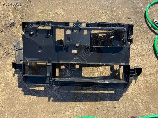 RENAULT MEGANE 4 ÖN PANEL