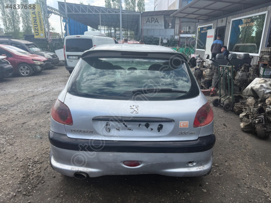 PEUGEOT 206 ARKA TAMPON