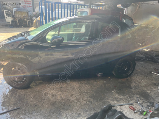 Citroen c3 sol kapı çıkma