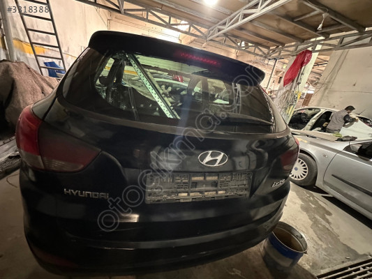 Hyundai X35 Arka bagaj