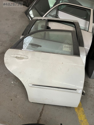 KİA CERATO SAĞ ARKA KAPI MERT OTO