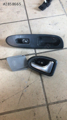 Renault Clio iç kapı kolu