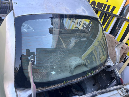 Renault Clio 2 arka cam
