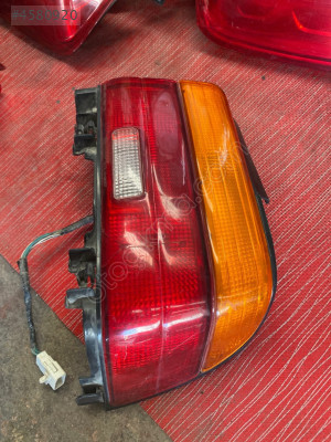1995 TOYOTA COROLLA SAĞ ARKA STOP