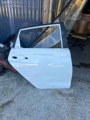 HYUNDAİ İ20 SAĞ ARKA KAPI ORİJİNAL