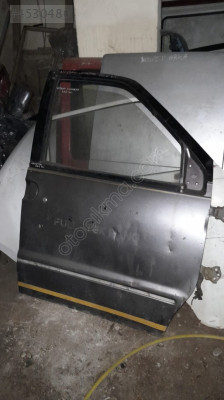 Nissan vanetta sağ ön kapı