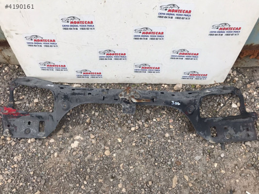 PEUGEOT 306 ÖN PANEL MONTECAR