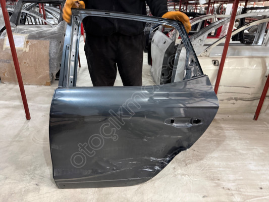 SEAT ARONA ÇIKMA ORİJİNAL SOL ARKA KAPI BD2