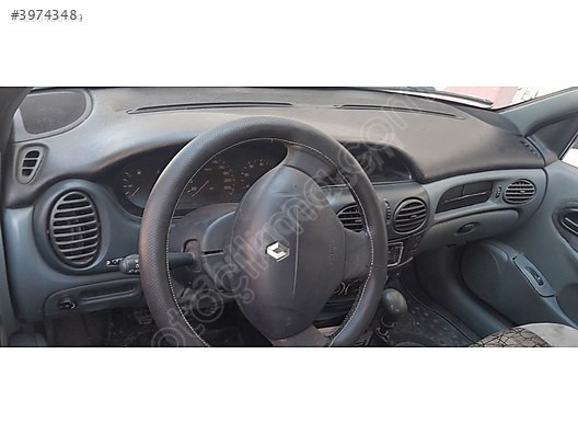 Renault Megane 1 gösterge paneli