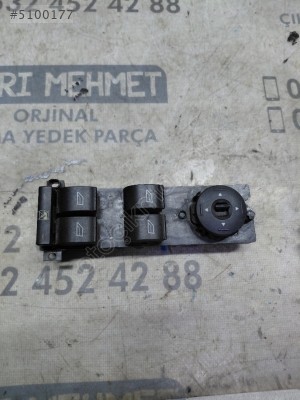 ÇIKMA FORD FOCUS DÖRTLÜ CAM DÜĞMESİ