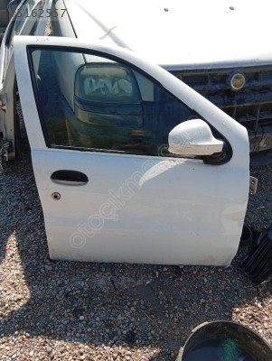 Fiat Albea sağ ön kapı