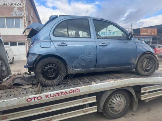 Nissan micra   Sağ ön kapı