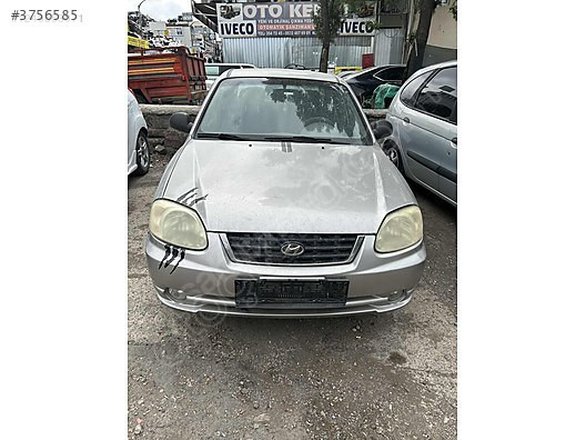 Hyundai accent ön kaput