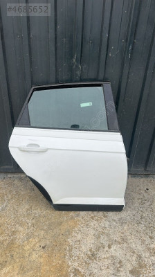VOLKSWAGEN SAĞ ARKA KAPI