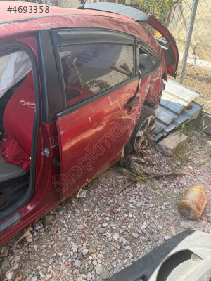 Citroen c4 sol arka kapı