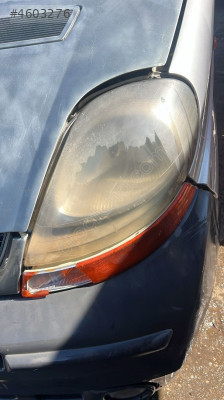 Renault trafik sol far