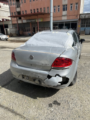 Fiat Linea arka bagaj kapağı gri