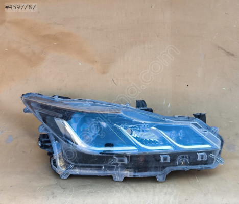 toyota coralla sol far mercekli