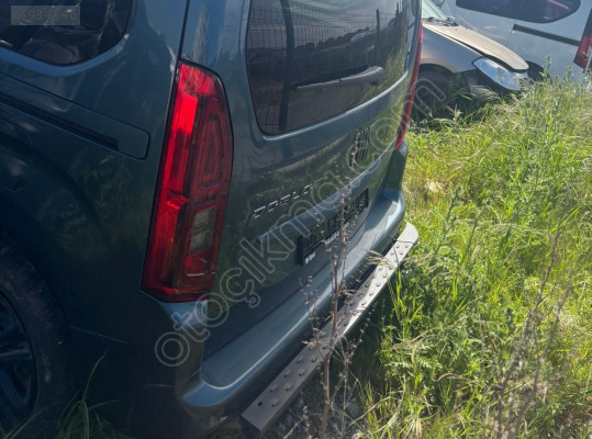 FİAT DOBLO COMBİ ARKA TAMPON ÇIKMA