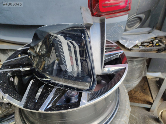 Peugeot 3008 sol arka stop diş