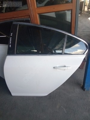 OPEL INSIGNIA SOL ARKA KAPI