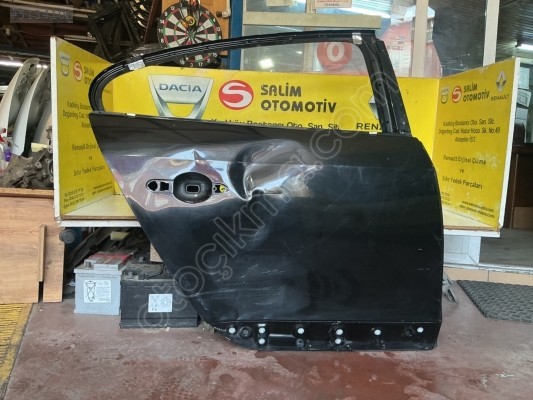 FLUENCE SAĞ ARKA KAPI RENAULT FLUENCE SİYAH ARKA KAPI - SALİM OTO