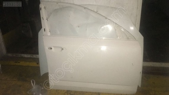 SKODA OCTAVİA 2013 2018 SAĞ ÖN KAPI