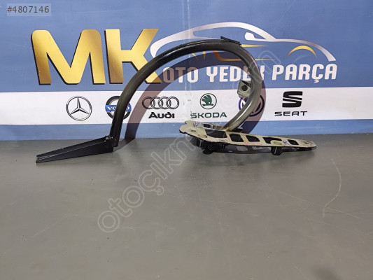 MERCEDES W213-E180-E200-E220-E300 SAĞ BAGAJ MENTEŞESİ
