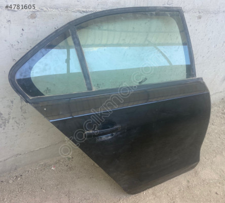 VOLKSWAGEN JETTA SAĞ ARKA KAPI