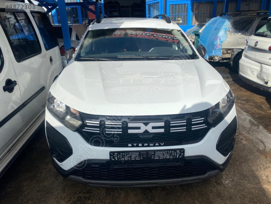 DACİA SANDERO FAR