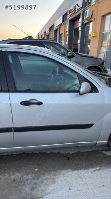 FOCUS 1 SAĞ ÖN KAPI