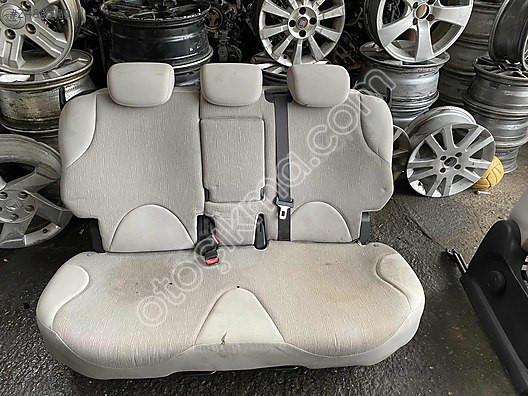 Orijinal Temiz Nissan Note Arka Koltuk Seti