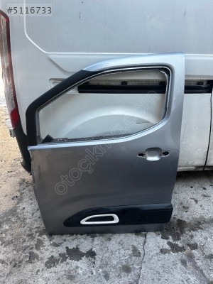 CİTREON BERLİNGO SOL ÖN KAPI ÇIKMA ORJİNAL