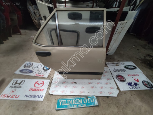 TOFAŞ 131 SAĞ ARKA KAPI