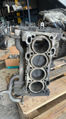 VOLVO S40 BOŞ BLOK 2.0 BENZİNLİ