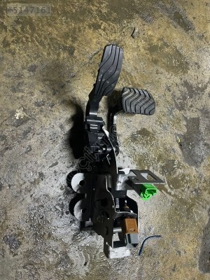 RENAULT MEGANE 4 1.3 TCE PEDAL SET