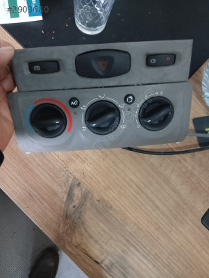 Renault Clio Sembol Kullanılmış Klima Kontrol Paneli