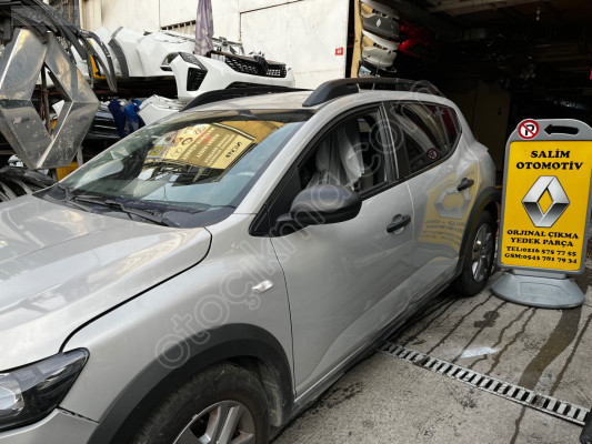 DACİA SANDERO DOLU SOL ARKA KAPI HATSIZ