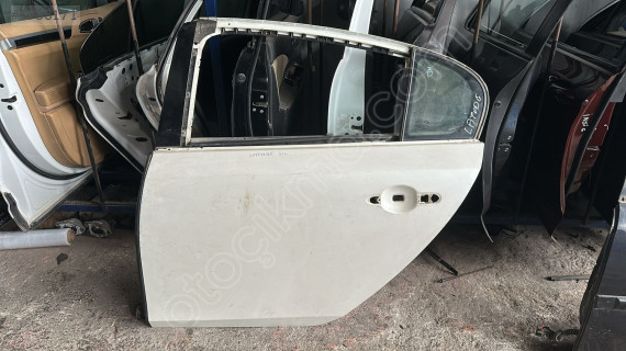 RENAULT LATITUDE SOL ARKA KAPI MG BURSA