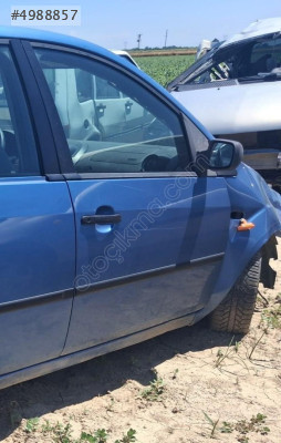 FORD FİESTA SAĞ ÖN KAPI ÇIKMA
