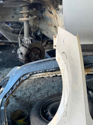 Skoda octavia sol ön çamurluk orijinal
