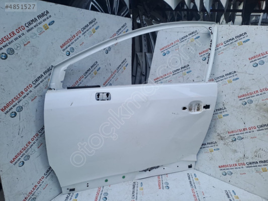 Citroen c4 çıkma sol ön kapı