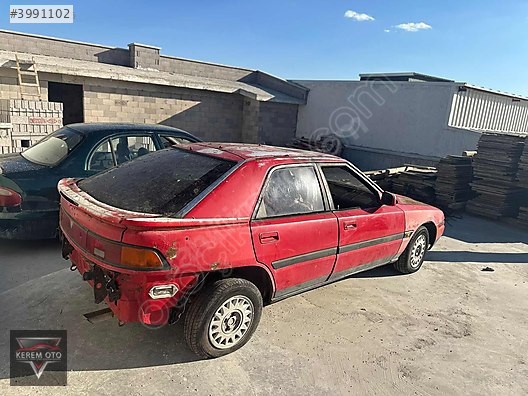 MAZDA 323 SAĞ ÖN KAPI