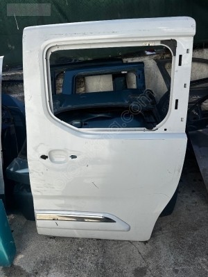 OPEL COMBO SOL SÜRGÜLÜ KAPI ÇIKMA ORJİNAL