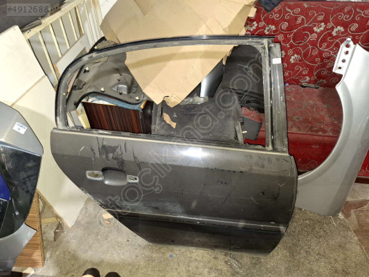 ÖZMEN OPEL VECTRA C ÇIKMA SAĞ ARKA KAPI