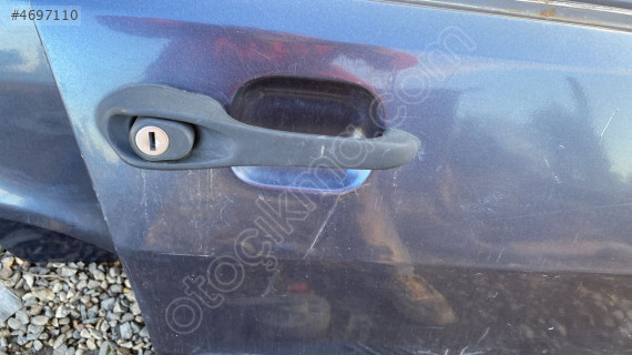 Fiat tempra sağ ön kapı dış açma kolu