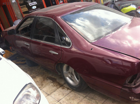 Nissan Altima Sol Ön Kapı