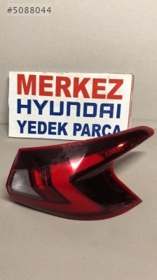 HYUNDAİ i20 21/26 SAĞ STOP