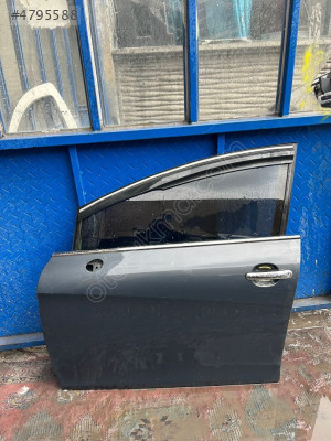 SEAT LEON HATASIZ SÖKME  SOL ÖN KAPI